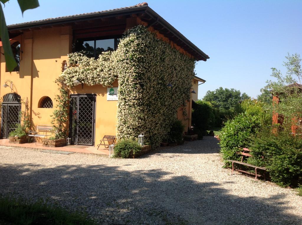 Azienda Agrituristica Santissima Trinita Budrio  Bagian luar foto